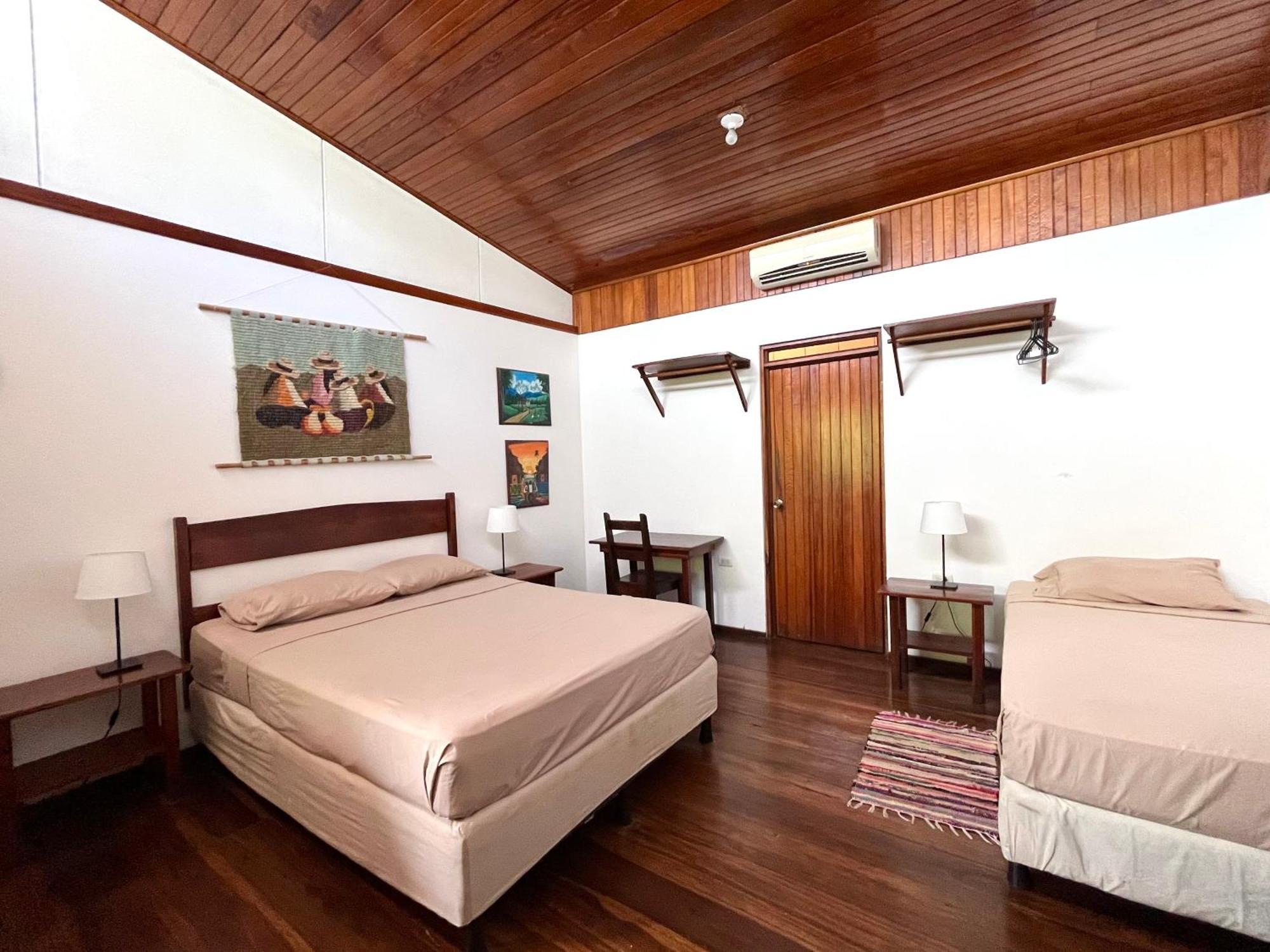 El Clan Hostel Puerto Viejo de Talamanca Kültér fotó